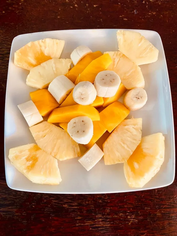 Fresh pineapple, mango and banana platter